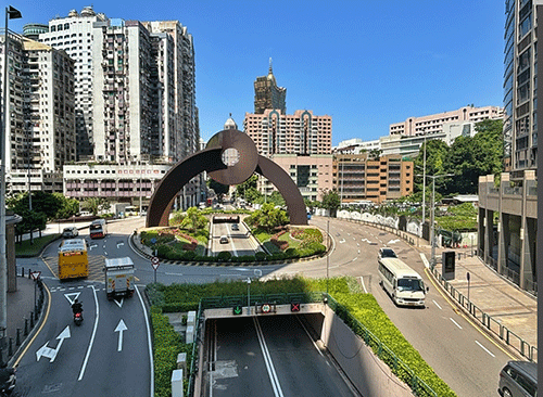 首三季逾萬宗車禍九亡