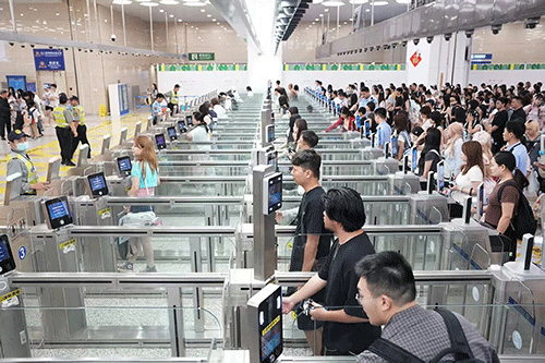 三口岸今起 可憑回鄉證往返珠澳